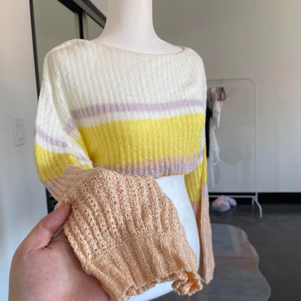 Color Block Knitted Top - Picture 3 of 4